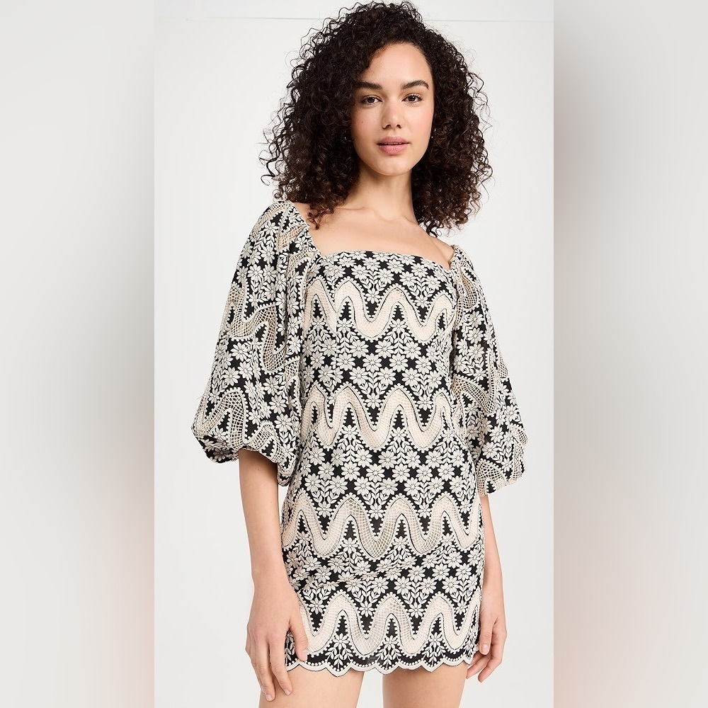 NWT Cara Cara Montauk B&W Scallop Eyelet Mini Dress Large